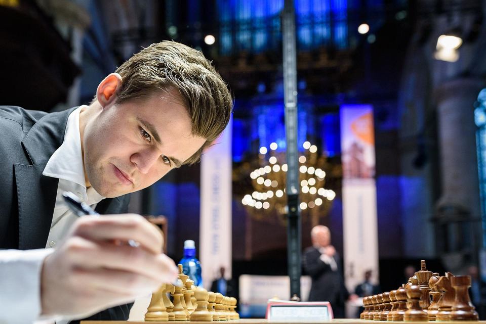szachista Magnus Carlsen - obecny mistrz świata
